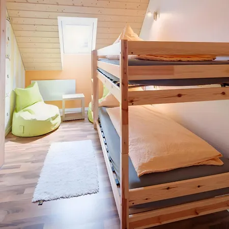 Hof In L I E B E S D O R F - Akelei * Gerabronn